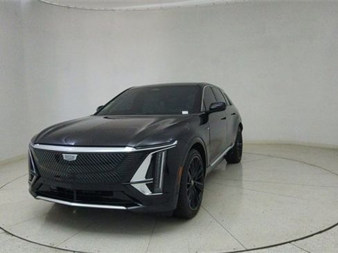 Used 2025 Cadillac Lyriq Luxury image 66