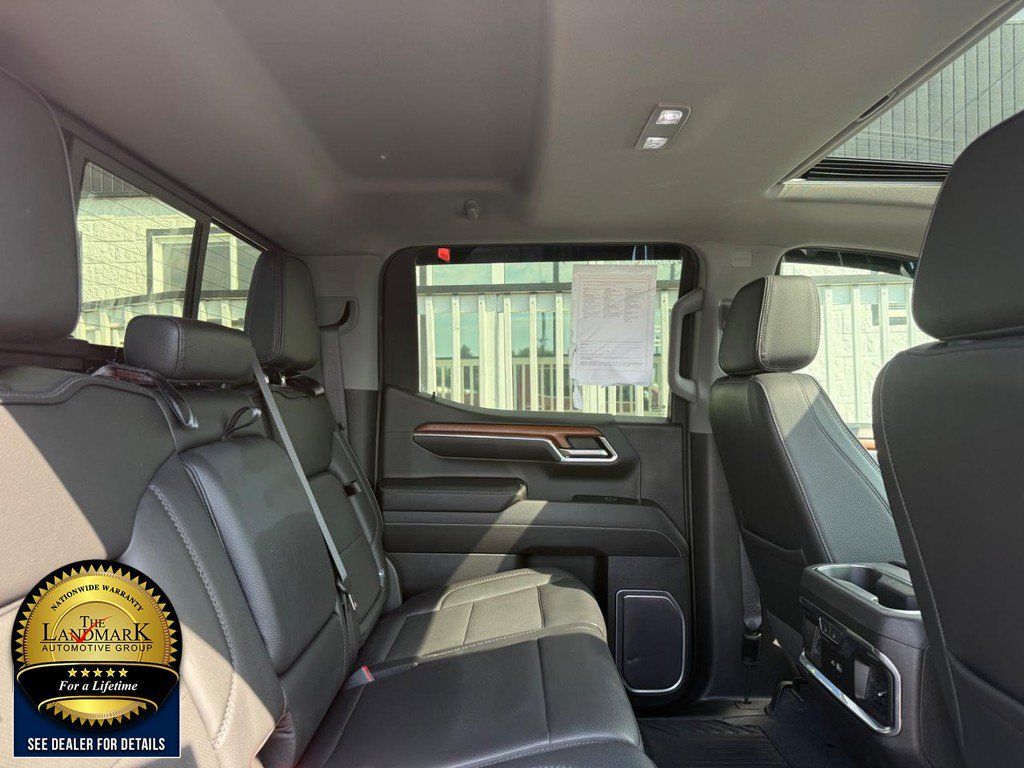 Used 2023 GMC Sierra 1500 Denali AWD/4WD image 16