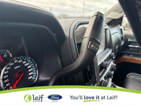 Used 2018 Chevrolet Silverado 1500 High Country image 26