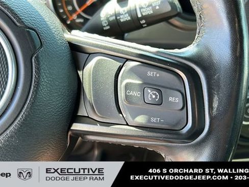 Used 2022 Jeep Wrangler Unlimited Sport w/ Sun And Sound Package AWD/4WD image 15
