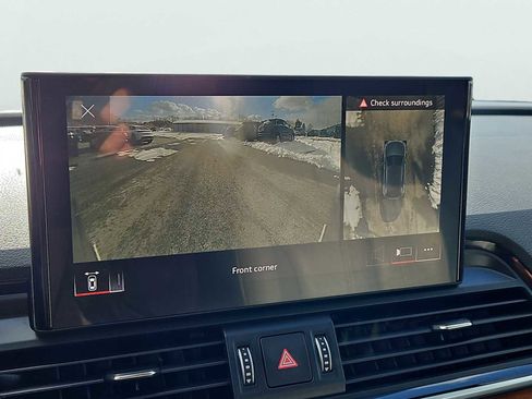 Used 2021 Audi Q5 Premium Plus image 16