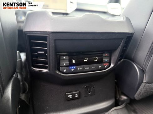 Used 2024 Toyota Sequoia Platinum image 44