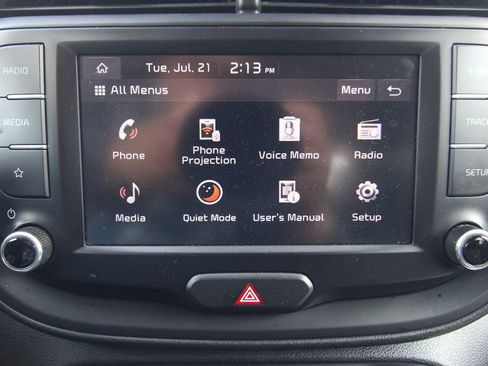 Used 2023 Kia Soul LX FWD image 28
