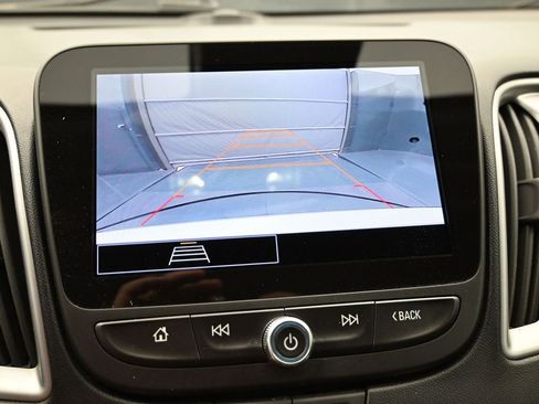 Used 2023 Chevrolet Malibu LT image 18