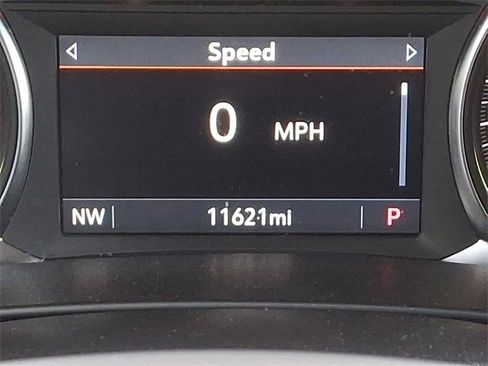 Used 2025 Chevrolet Blazer LT w/ Convenience Package image 21