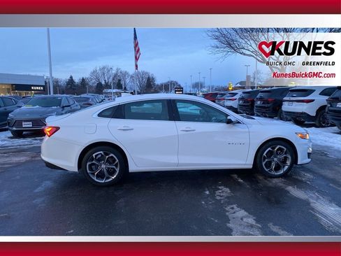 Used 2021 Chevrolet Malibu LT image 4