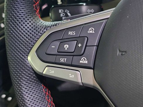 New 2026 Volkswagen GTI SE image 25