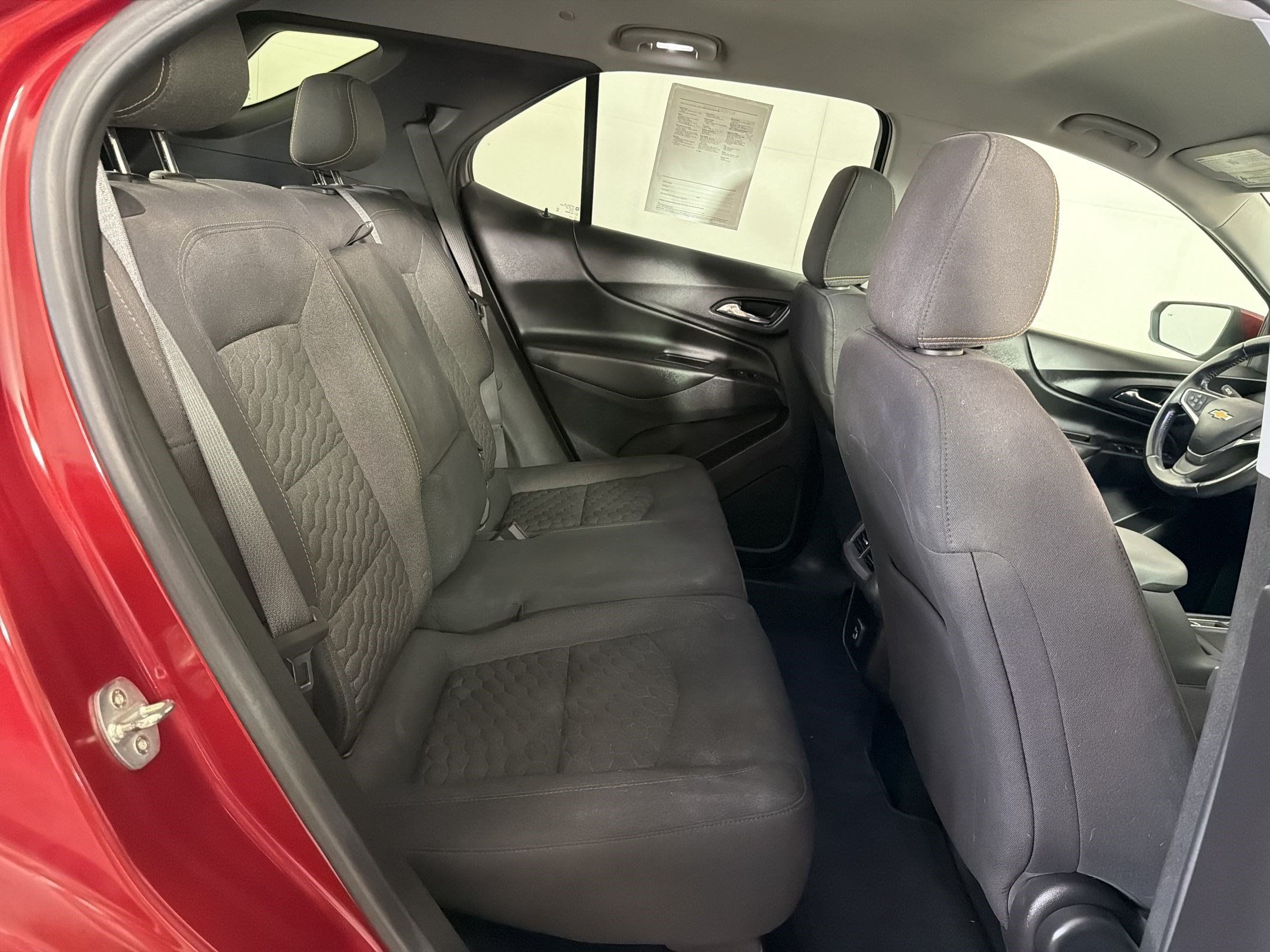Used 2021 Chevrolet Equinox LT AWD/4WD image 29