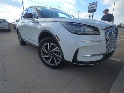 Used 2024 Lincoln Corsair FWD w/ Equipment Group 101A image 1