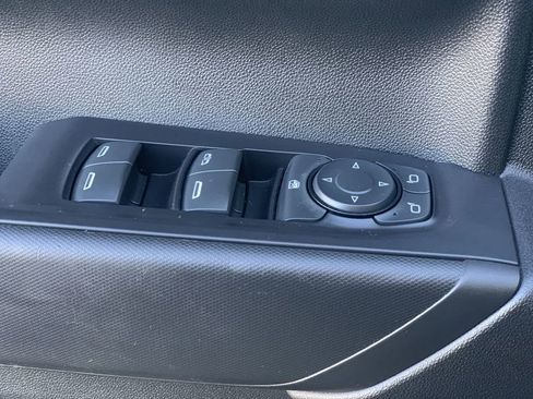 Certified 2021 Chevrolet Silverado 1500 Custom image 22