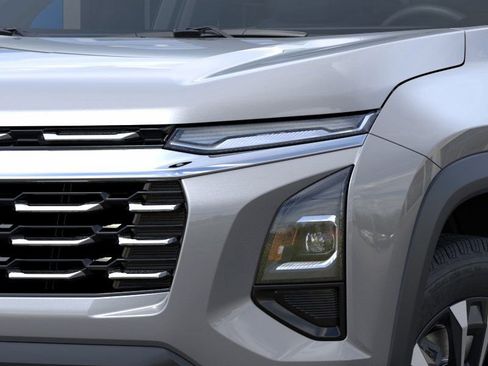 New 2025 Chevrolet Equinox LT image 42