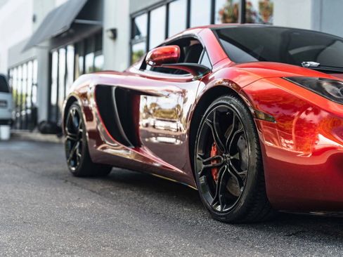 Used 2014 McLaren MP4-12C Spider RWD image 2