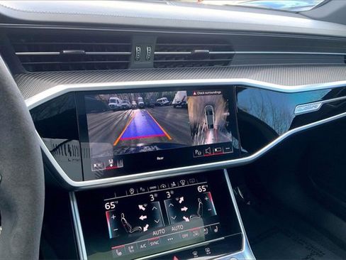 Used 2024 Audi RS 7 Performance image 23