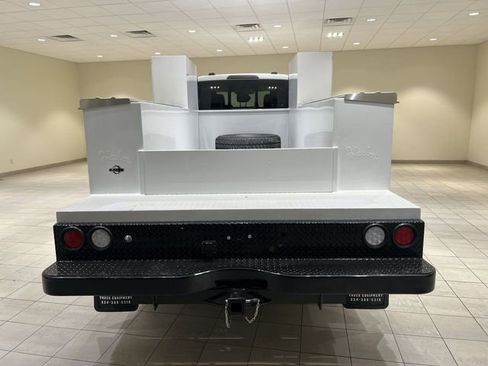 New 2026 Ford F350 XL w/ XL Chrome Package AWD/4WD image 4
