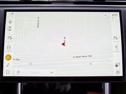 Used 2025 Land Rover Range Rover SE image 67