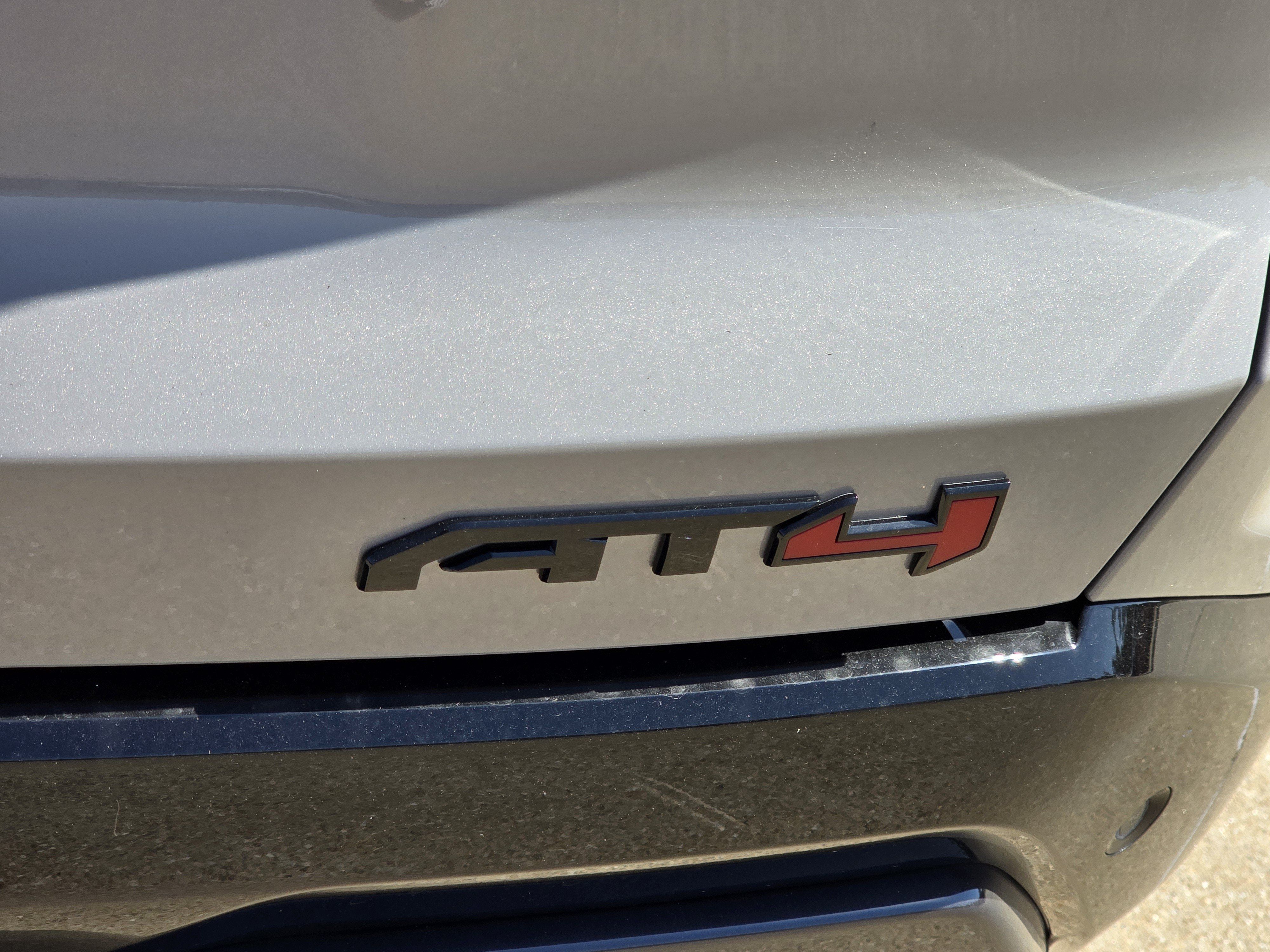 New 2027 GMC Terrain AT4 w/ Technology Package II AWD/4WD image 5