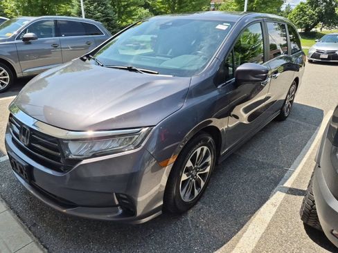 Certified 2022 Honda Odyssey EX-L image 3