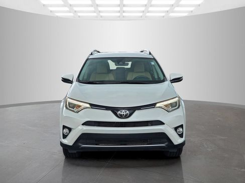 Used 2017 Toyota RAV4 Limited FWD image 2