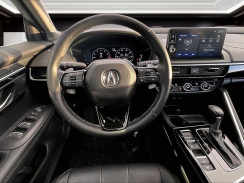 Certified 2025 Acura ADX image 5