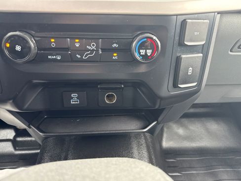 Used 2021 Ford F150 XLT w/ XTR Package image 22