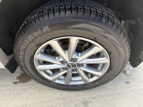 Certified 2025 MAZDA CX-5 AWD 2.5 S w/ Preferred Package image 10