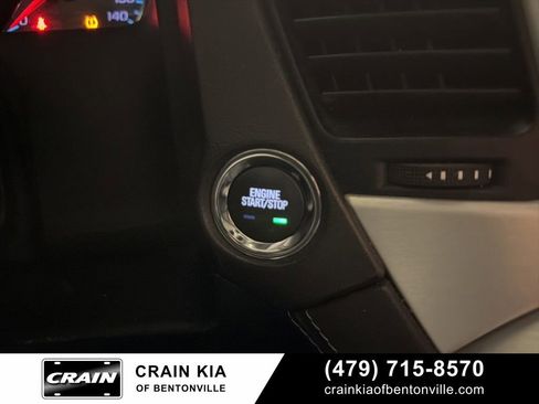 Used 2020 GMC Yukon SLT AWD/4WD image 25