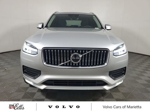 Used 2020 Volvo XC90 T6 Momentum w/ Protection Package Premier image 2