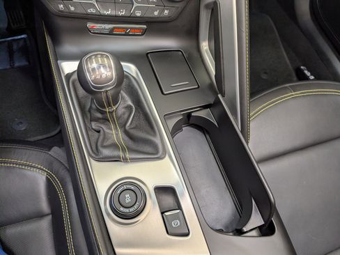 Used 2019 Chevrolet Corvette Z06 image 14