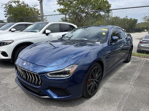 Used 2020 Maserati Ghibli S GranSport RWD image 1