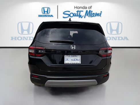Used 2024 Honda Pilot EX-L image 6