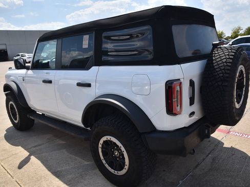 Certified 2023 Ford Bronco Big Bend w/ Sasquatch Package AWD/4WD image 7