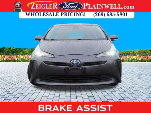 Used 2022 Toyota Prius L Eco image 8