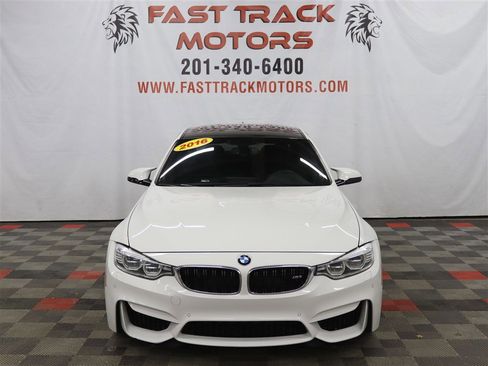 Used 2016 BMW M3 image 2
