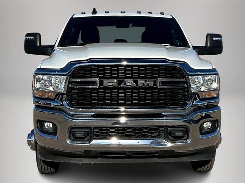 Used 2024 RAM 3500 Big Horn image 2