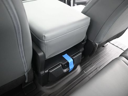 New 2026 Ford F150 XL AWD/4WD image 17