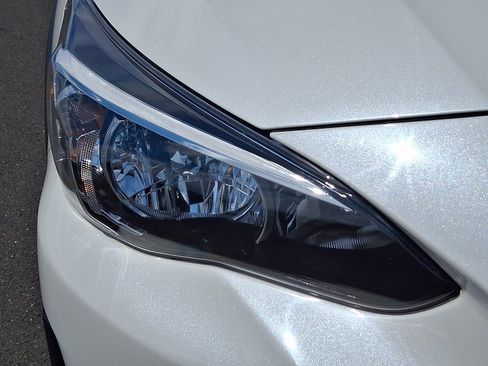Certified 2023 Subaru Crosstrek 2.0i Premium AWD/4WD image 9
