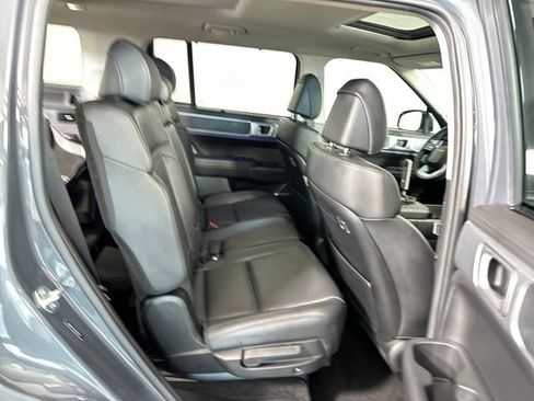 Certified 2024 Hyundai Santa Fe Limited image 27