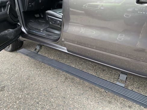 Used 2023 RAM 1500 Limited w/ Night Edition image 11