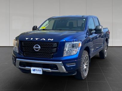 Used 2021 Nissan Titan SV w/ SV Convenience Package