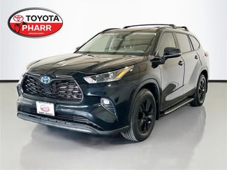 Used 2024 Toyota Highlander XLE video 1