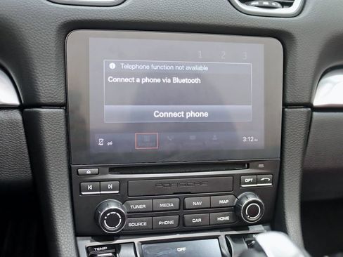 Used 2018 Porsche 718 Boxster S image 20