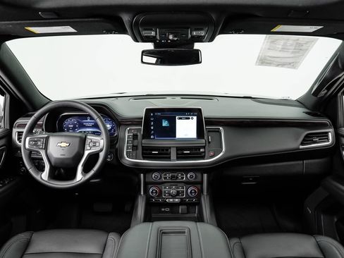 Used 2023 Chevrolet Tahoe LT w/ Luxury Package AWD/4WD image 22