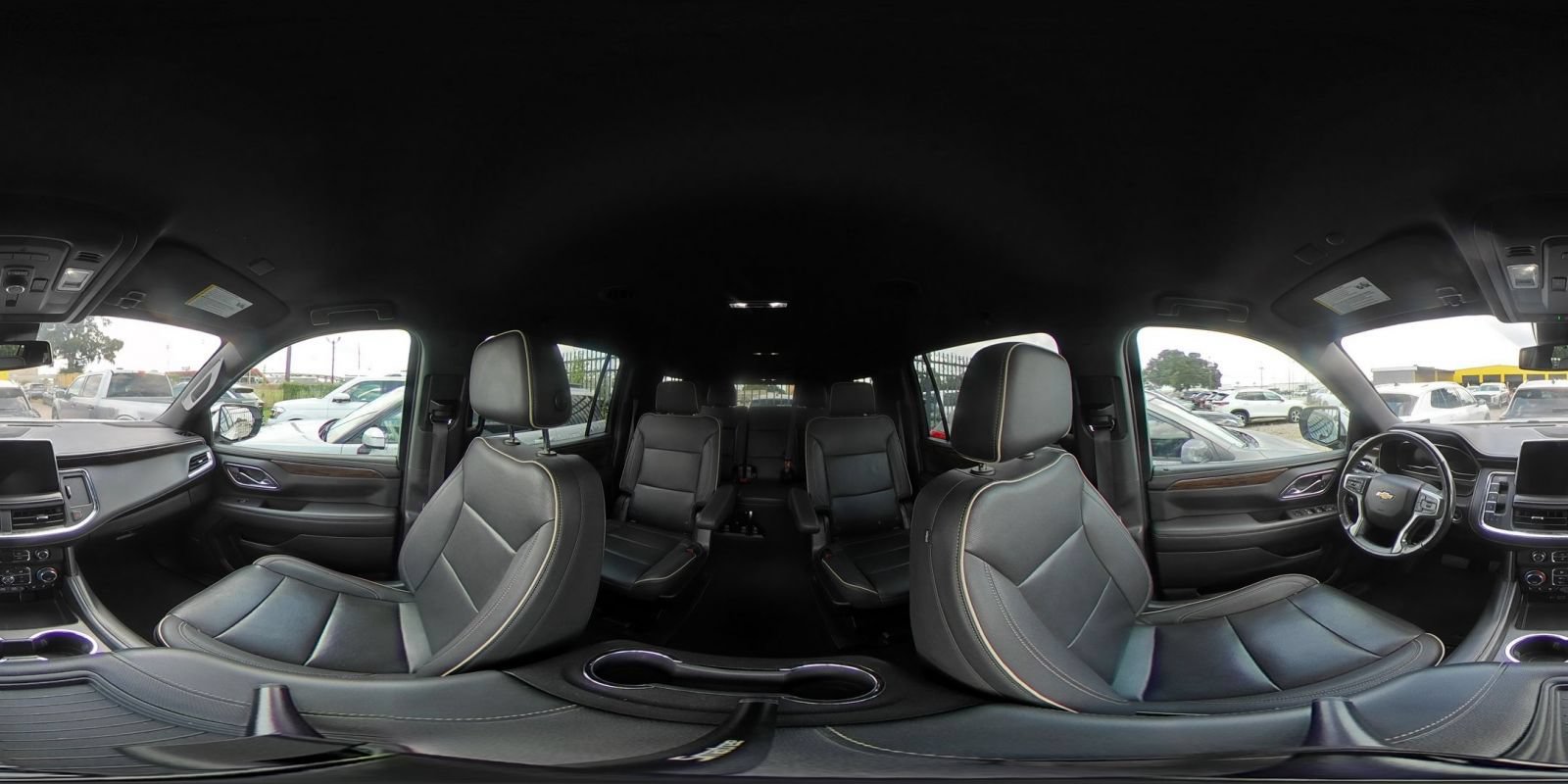 Used 2023 Chevrolet Suburban Premier AWD/4WD image 44
