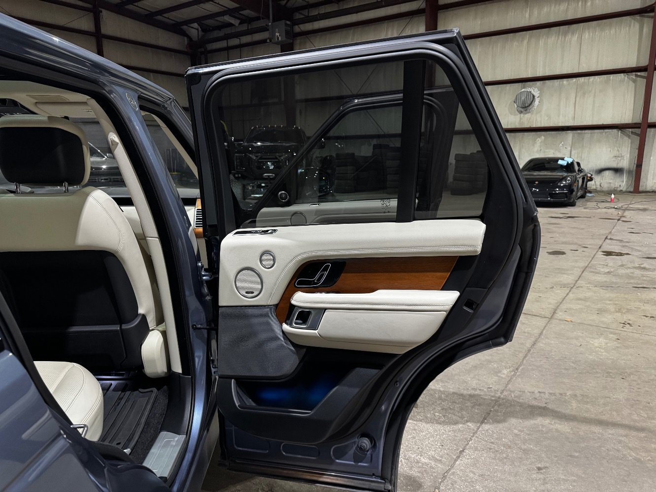 Used 2022 Land Rover Range Rover Westminster Edition AWD/4WD image 20