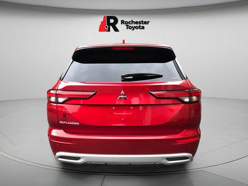 Used 2022 Mitsubishi Outlander SEL AWD/4WD image 6