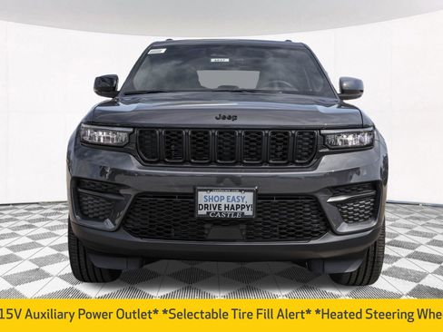 New 2025 Jeep Grand Cherokee Altitude image 9