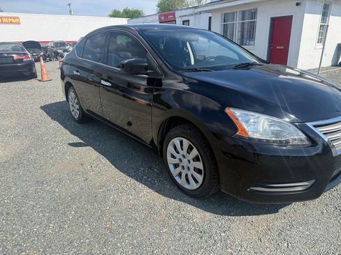 Used 2014 Nissan Sentra SV image 4
