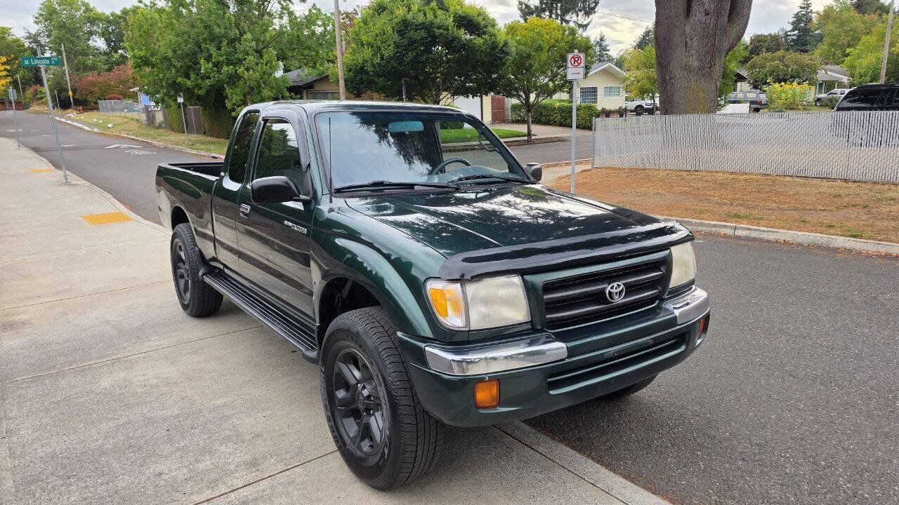 Used 1999 Toyota Tacoma 4x4 Xtracab w/ SR5 Pkg w/ Color-Key Pkg image 3