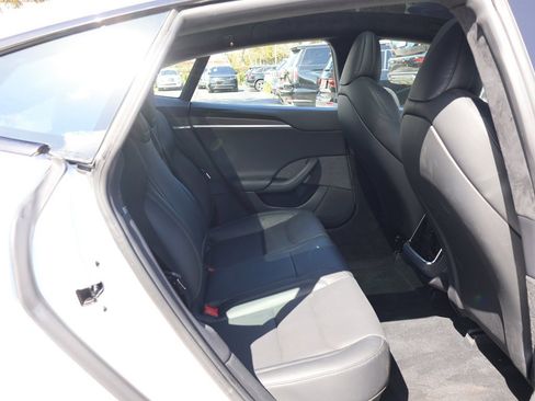 Used 2023 Tesla Model S Standard Range image 39