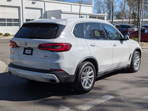 Used 2023 BMW X5 xDrive40i image 3